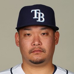 Yoshi Tsutsugo