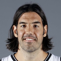 Luis Scola