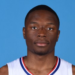 Mfiondu Kabengele