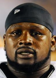 Le'Ron McClain