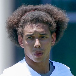 Kenny Bell