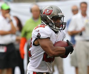 Doug Martin - actionshot photo