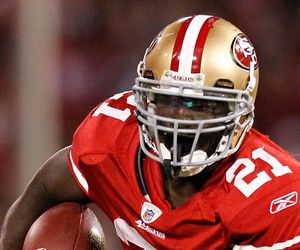 Frank Gore - actionshot photo