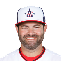 Alex Avila re-signs with Tigers photo