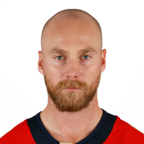 Sam Bennett finds back of net in Wednesday's win over Kings photo