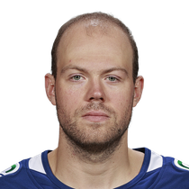 Daniel Sprong scores vs former team at home photo